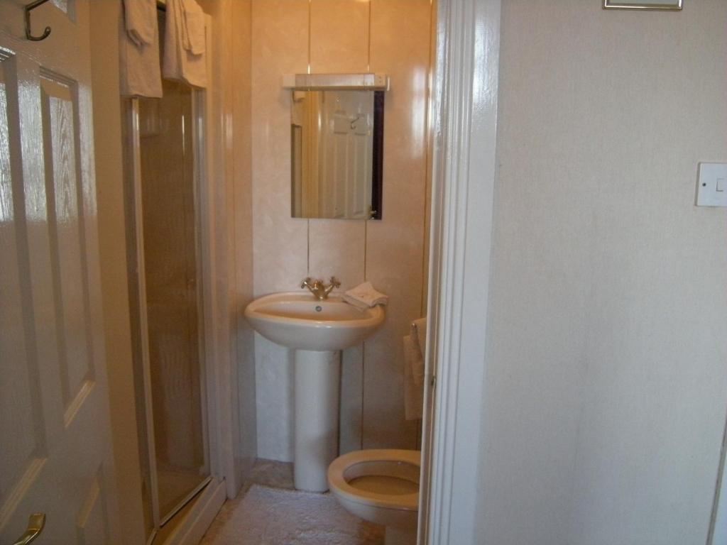 Hotel Ashlea House Portrush Zimmer foto