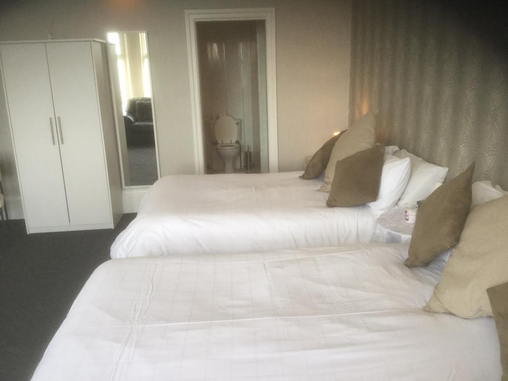 Hotel Ashlea House Portrush Zimmer foto